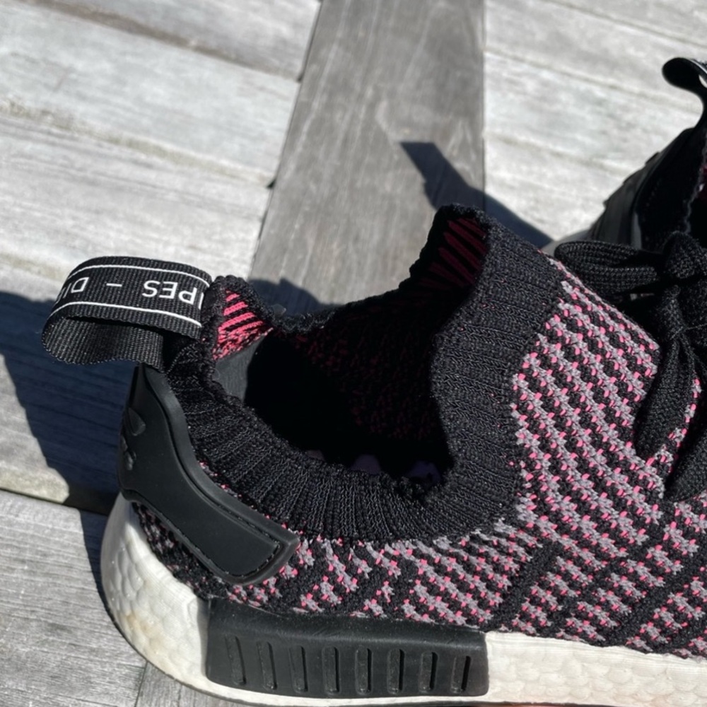 Knit Nike Sneakers Running Shoes - Picture 8 of 10